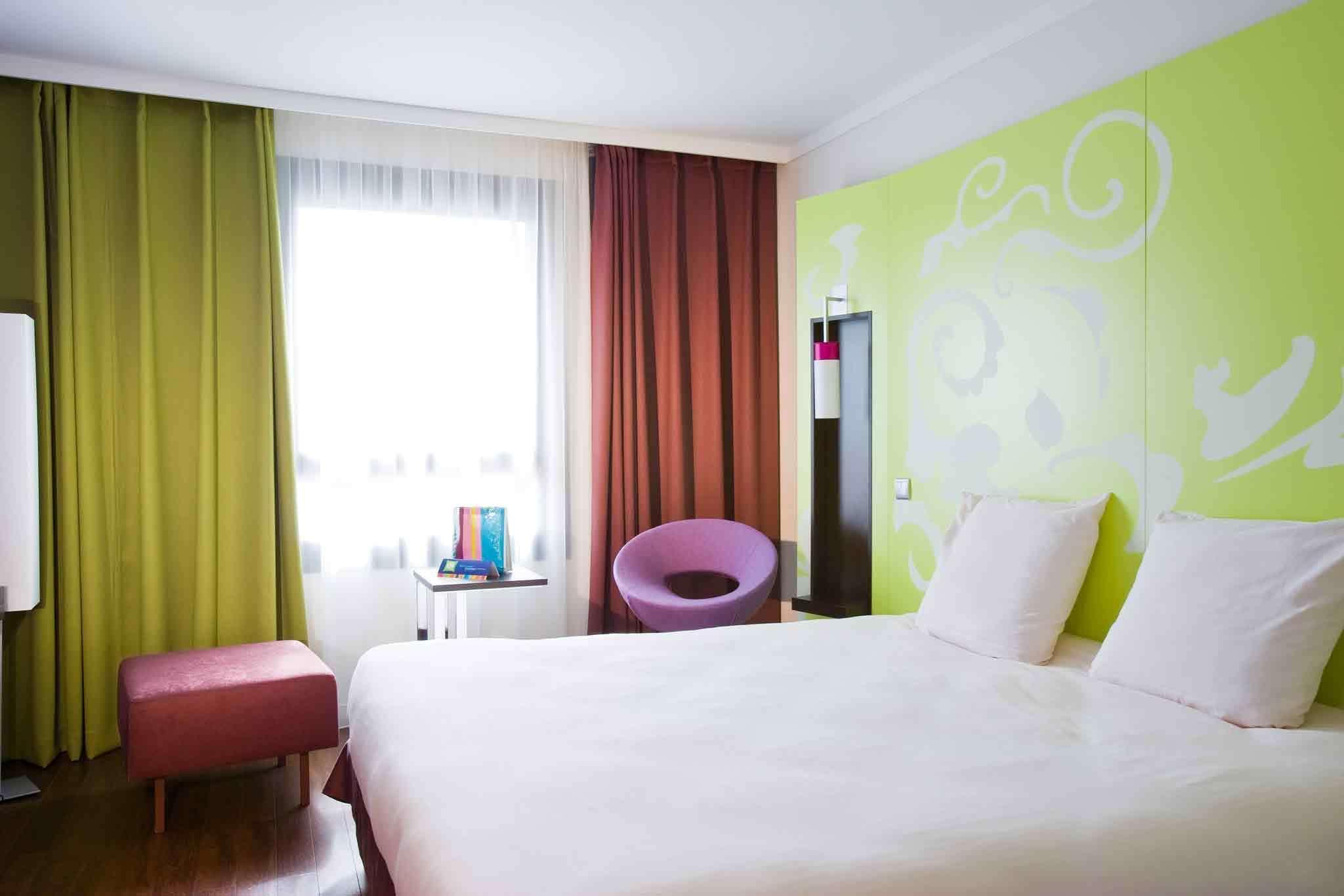 Ibis Styles Evry Courcouronnes Hotel And Events Exterior foto